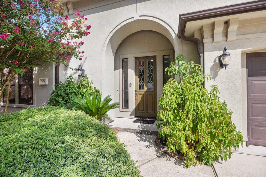 Property photo for 1474 Garden Lakes Drive, Friendswood, TX