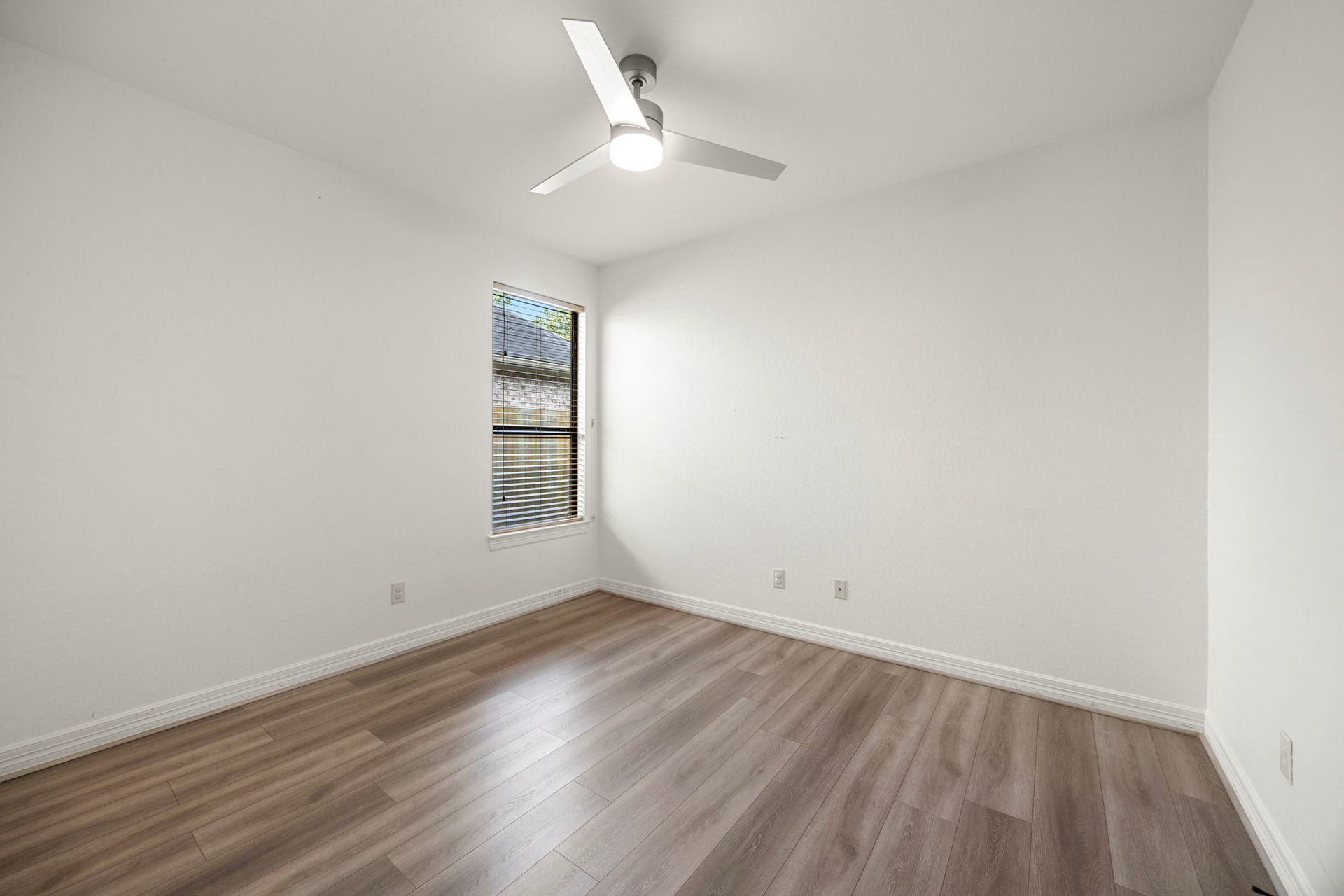 1474 Garden Lakes Drive, Friendswood, TX 77546 1474 Garden Lakes Drive, Friendswood, TX 77546