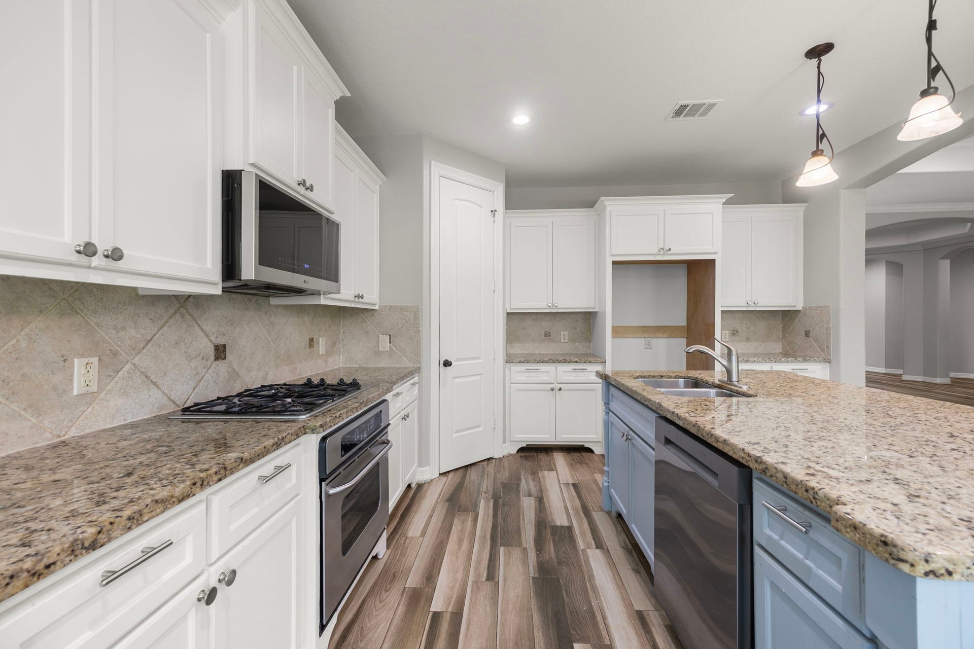 1474 Garden Lakes Drive, Friendswood, TX 77546 1474 Garden Lakes Drive, Friendswood, TX 77546