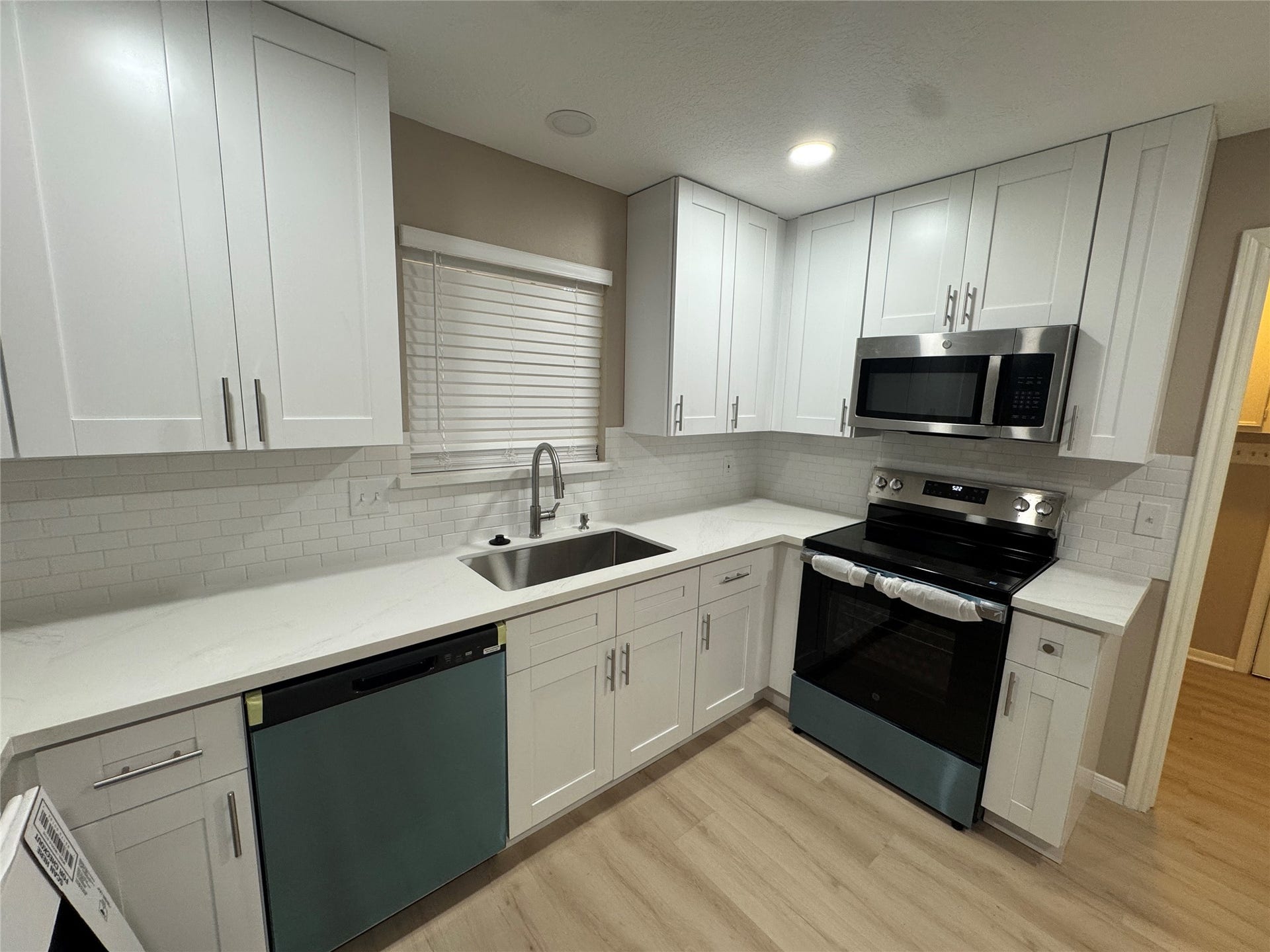 5310 Bryanhurst Lane, Spring, TX 77379 Beatiful New Kitchen