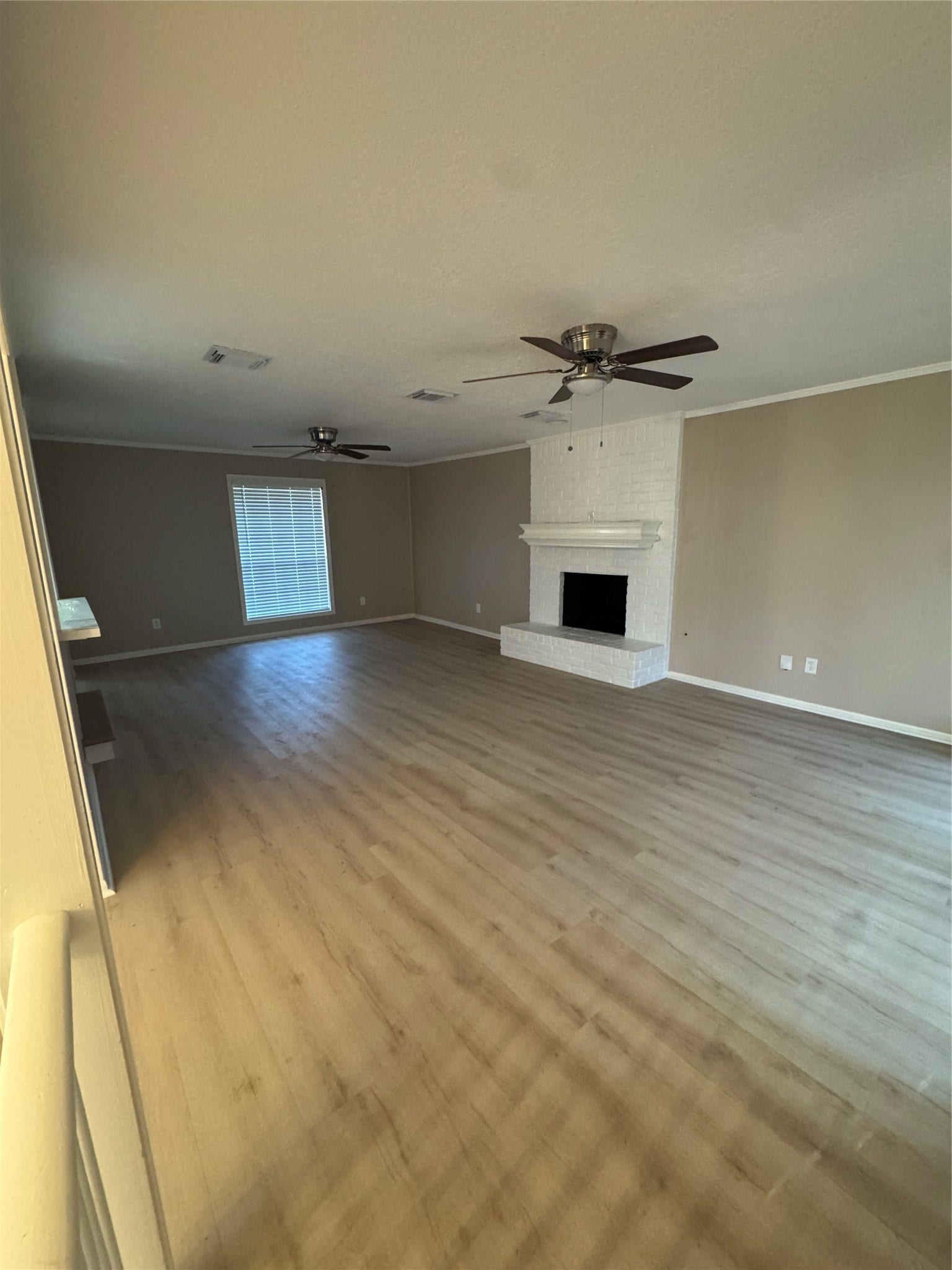 5310 Bryanhurst Lane, Spring, TX 77379 5310 Bryanhurst Lane, Spring, TX 77379