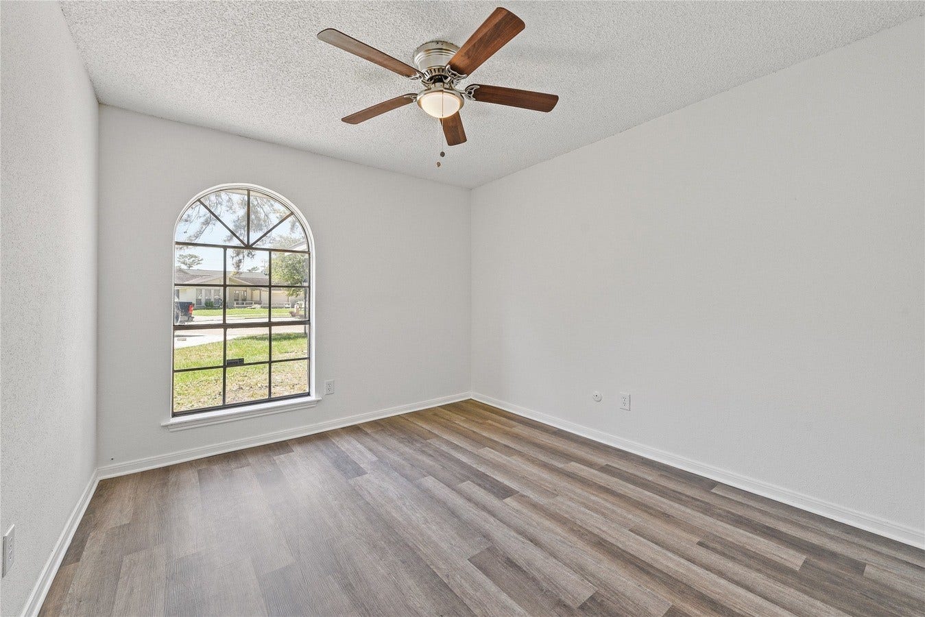 23806 Spring Moss Drive, Spring, TX 77373 23806 Spring Moss Drive, Spring, TX 77373
