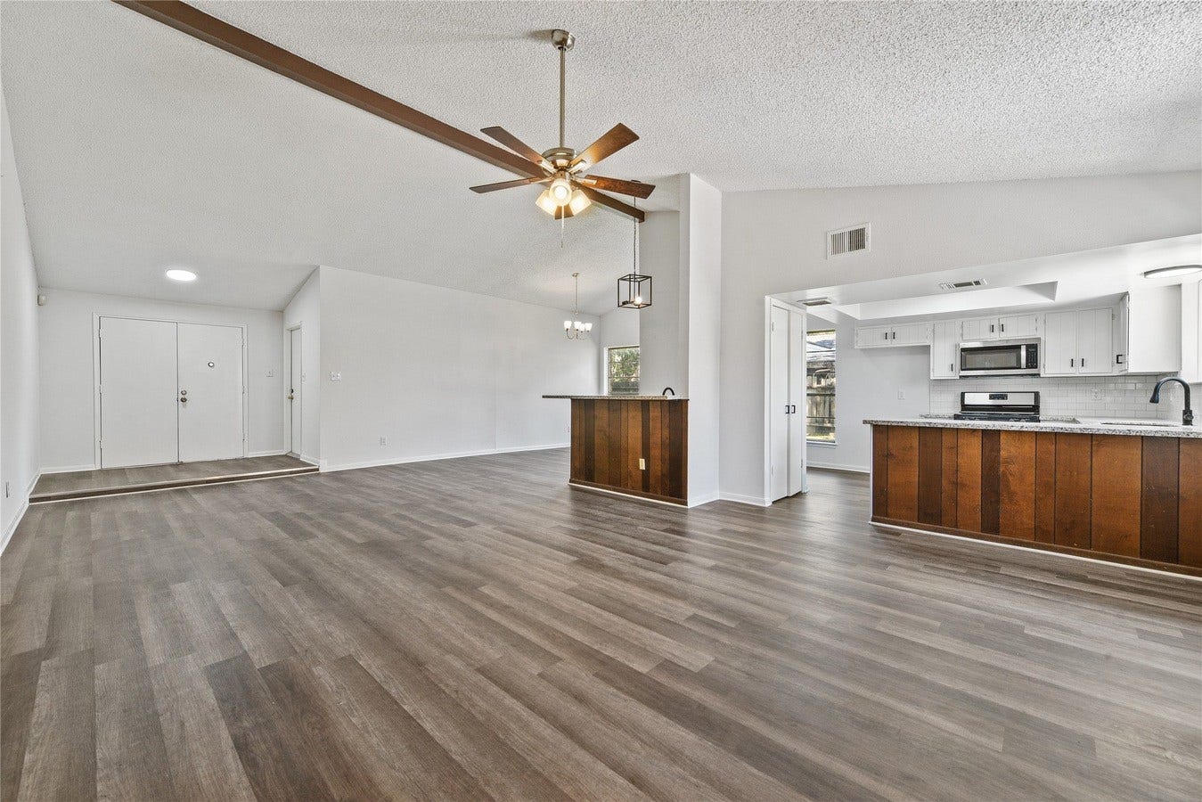 23806 Spring Moss Drive, Spring, TX 77373 23806 Spring Moss Drive, Spring, TX 77373