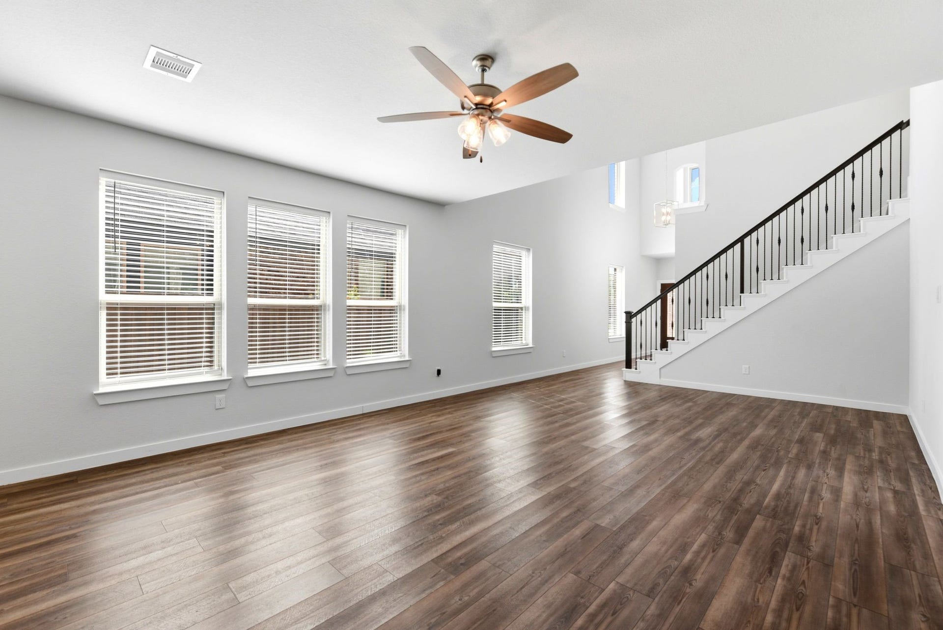8017 Whisper Grove Drive, Magnolia, TX 77354 8017 Whisper Grove Drive, Magnolia, TX 77354