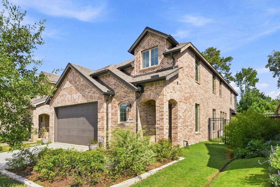 Property photo for 8017 Whisper Grove Drive, Magnolia, TX