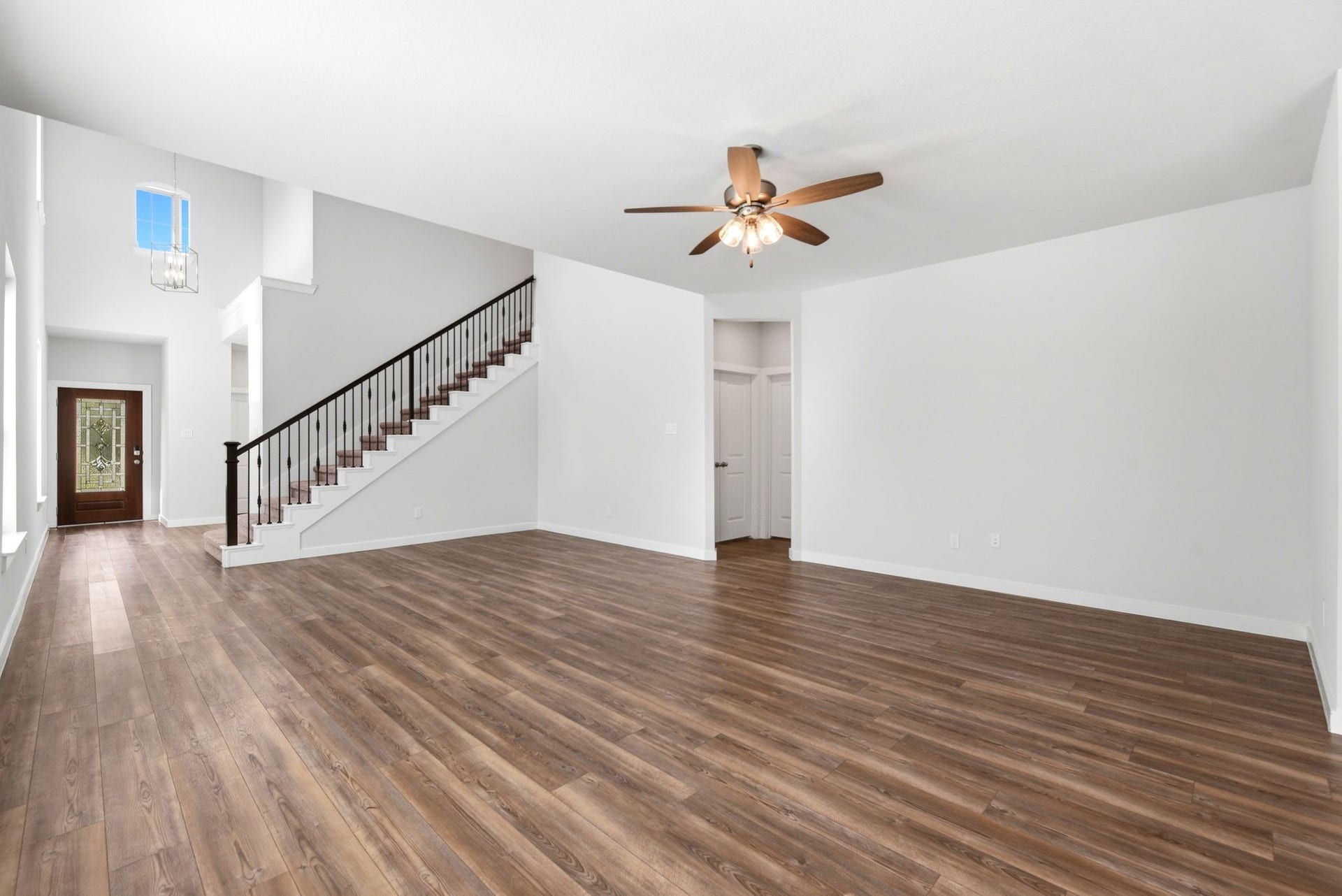 8017 Whisper Grove Drive, Magnolia, TX 77354 8017 Whisper Grove Drive, Magnolia, TX 77354