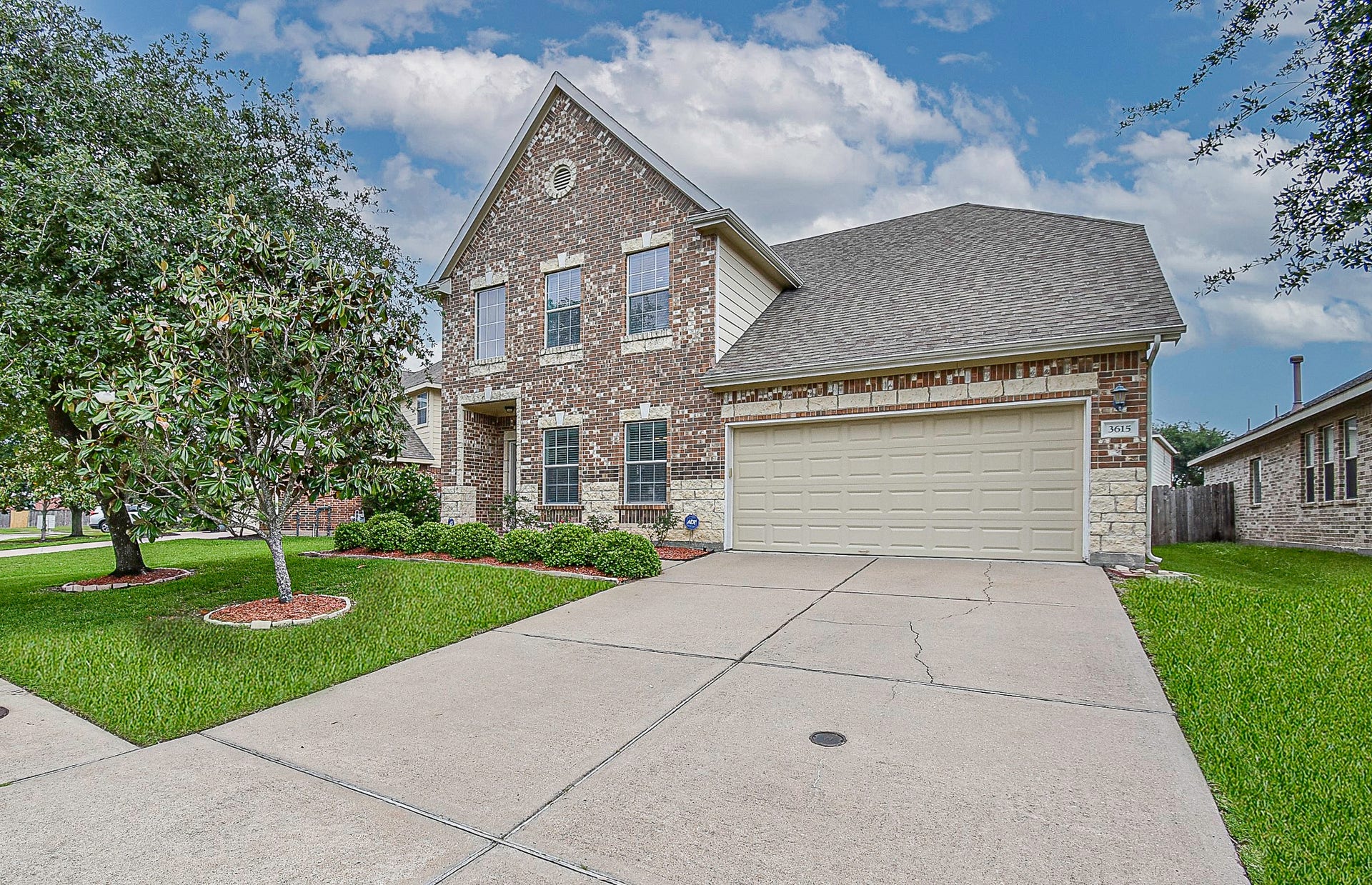 3615 Morning Gale Lane, Katy, TX 77494 Welcome to the lovely 3615 Morning Gale Lane!