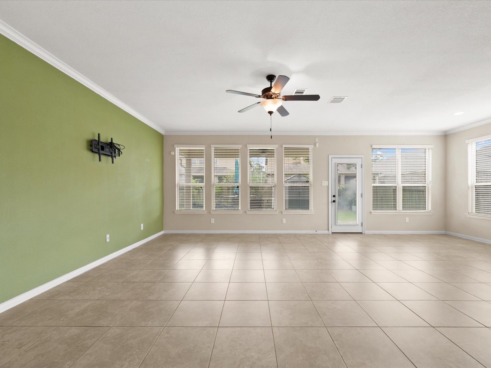 23468 Aiken Woods Drive, New Caney, TX 77357 23468 Aiken Woods Drive, New Caney, TX 77357