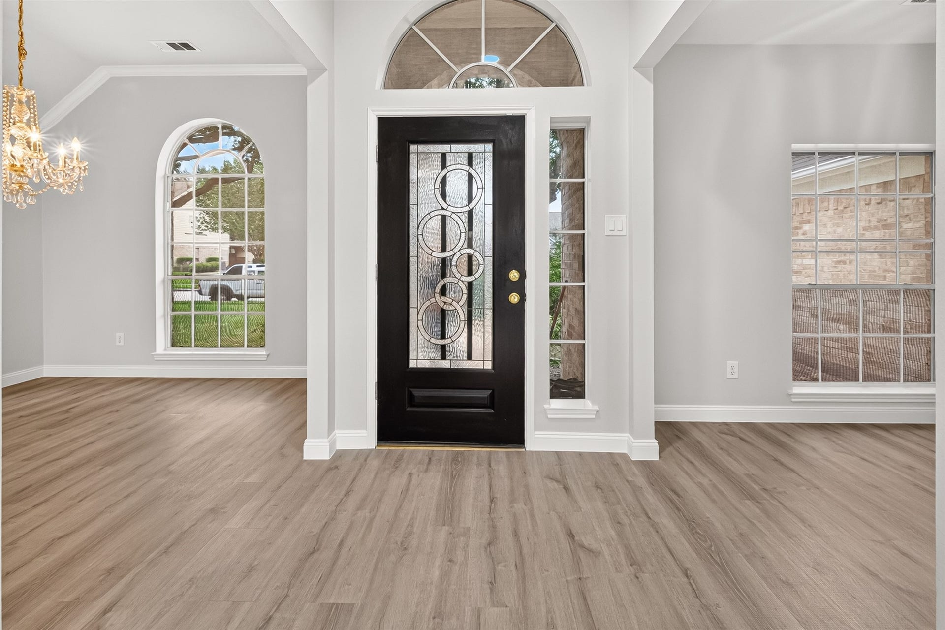 12423 May Laurel Drive, Houston, TX 77014 12423 May Laurel Drive, Houston, TX 77014