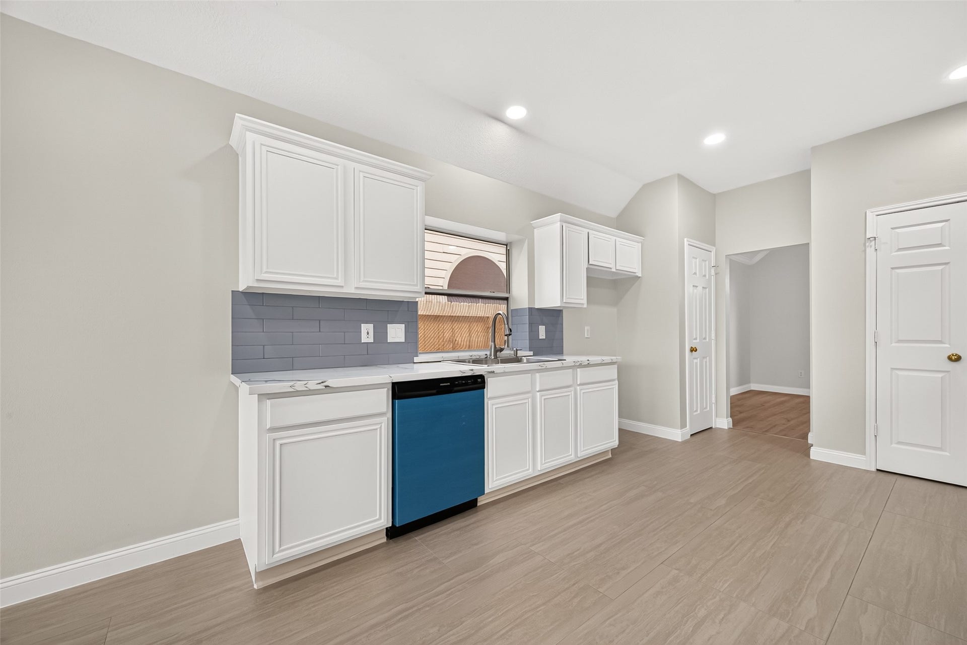 12423 May Laurel Drive, Houston, TX 77014 12423 May Laurel Drive, Houston, TX 77014