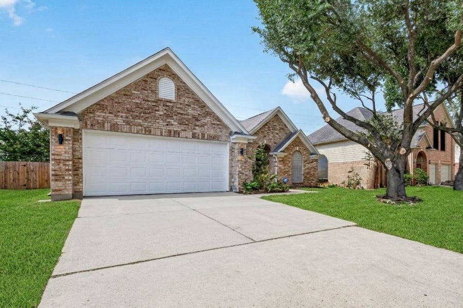 Property photo for 12423 May Laurel Drive, Houston, TX