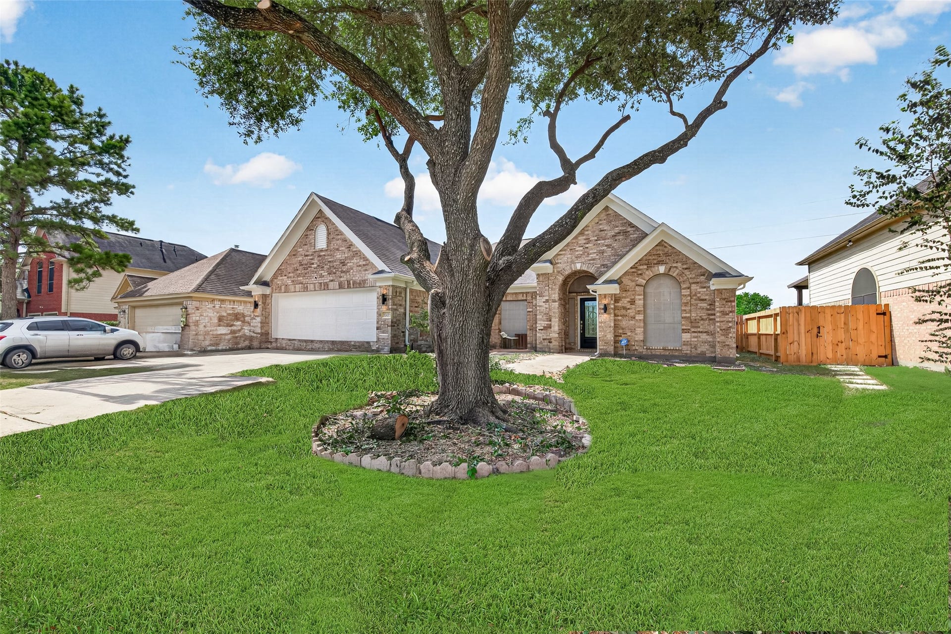 12423 May Laurel Drive, Houston, TX 77014 12423 May Laurel Drive, Houston, TX 77014