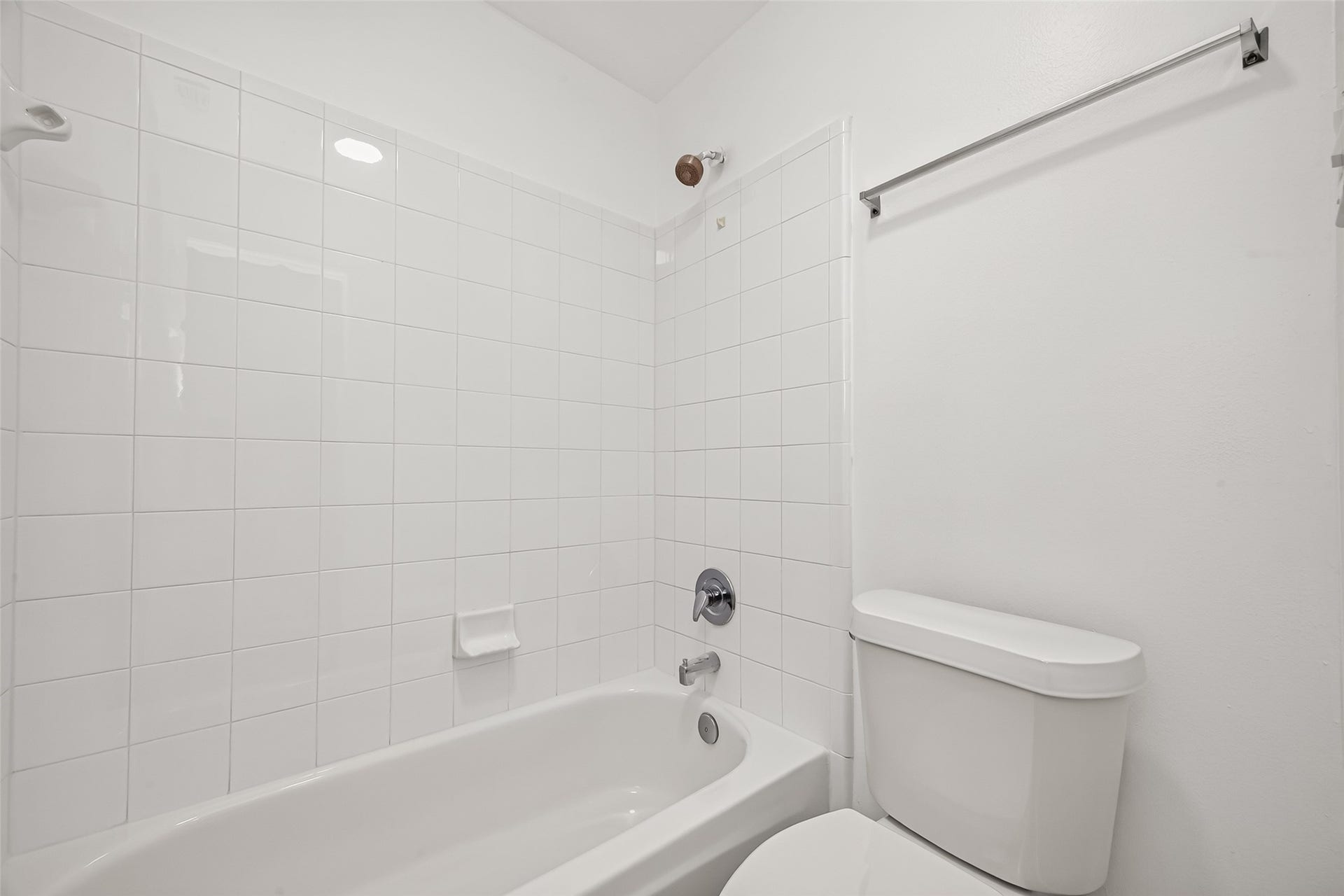 12423 May Laurel Drive, Houston, TX 77014 12423 May Laurel Drive, Houston, TX 77014