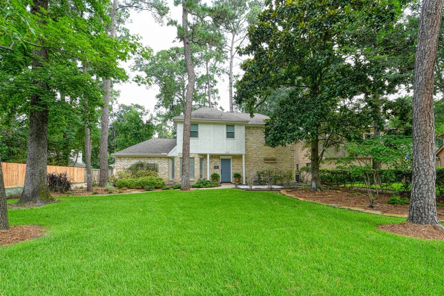 Property photo for 6 Willowherb Court, The Woodlands, TX
