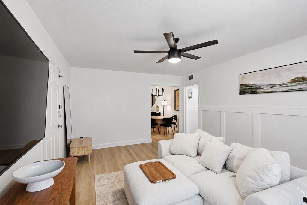 4040 San Felipe Street, #102, Houston, TX 77027 Living Room