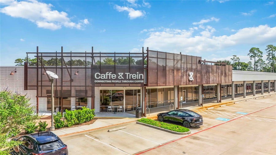 Property photo for 417 Stonework Landing Lane, Houston, TX