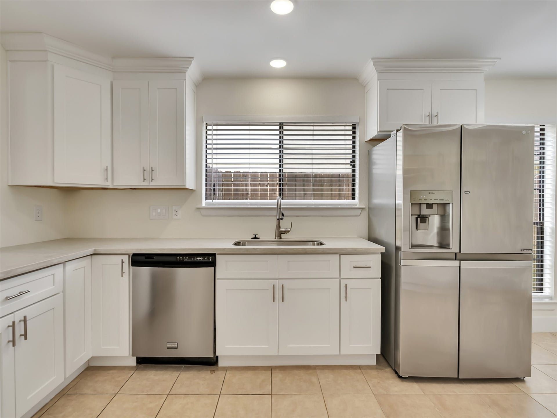 4223 Glen Avon Drive, Pasadena, TX 77505 4223 Glen Avon Drive, Pasadena, TX 77505