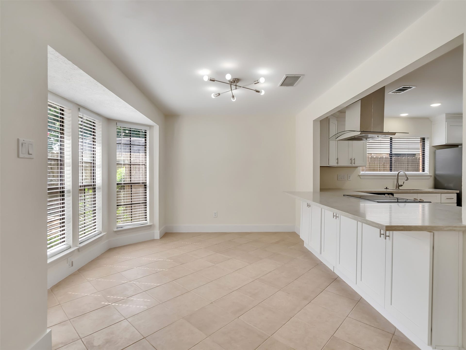 4223 Glen Avon Drive, Pasadena, TX 77505 4223 Glen Avon Drive, Pasadena, TX 77505