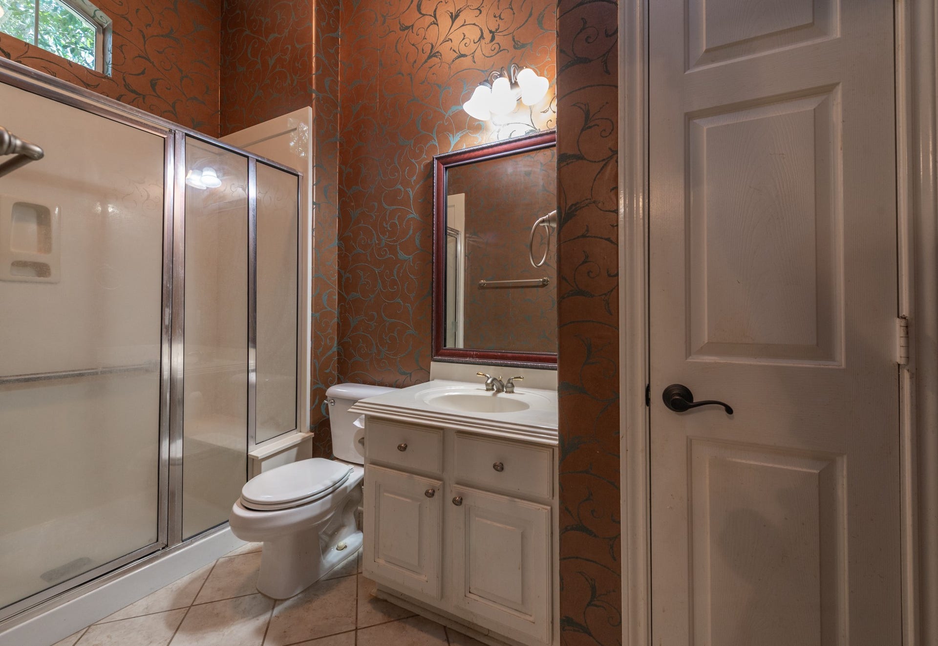 24922 Cinco Manor Lane, Katy, TX 77494 Private full bath with a vanity and enclosed walk-in shower.
