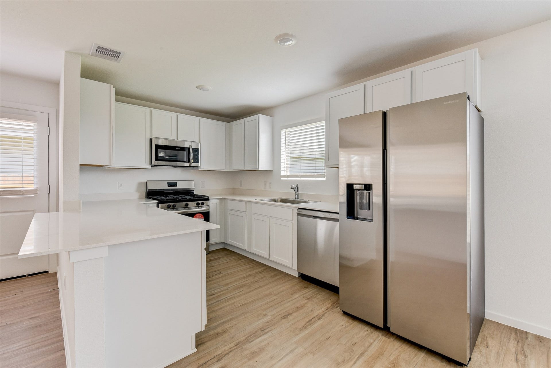18553 Cepagatti Drive, New Caney, TX 77357 18553 Cepagatti Drive, New Caney, TX 77357