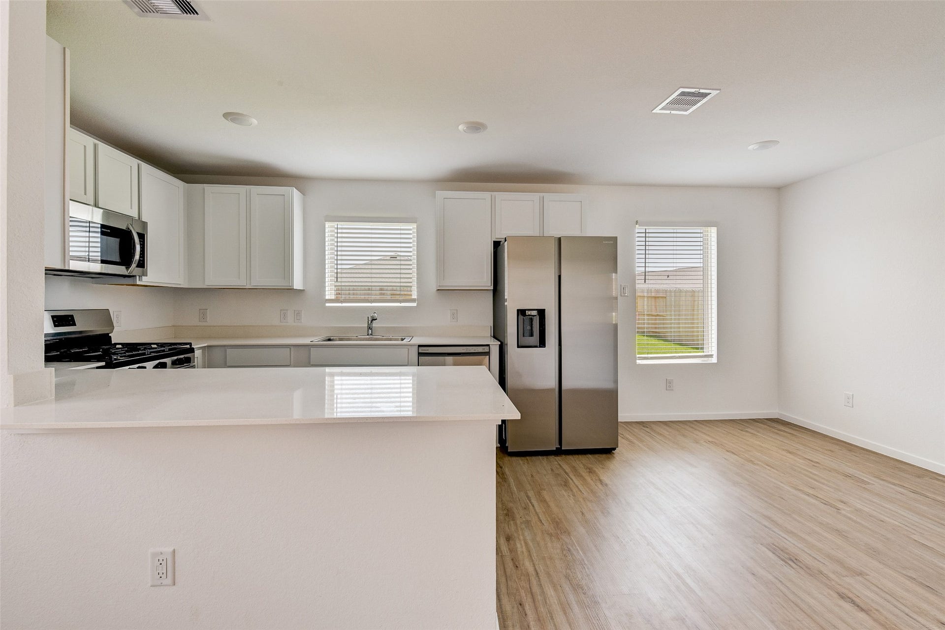 18553 Cepagatti Drive, New Caney, TX 77357 18553 Cepagatti Drive, New Caney, TX 77357