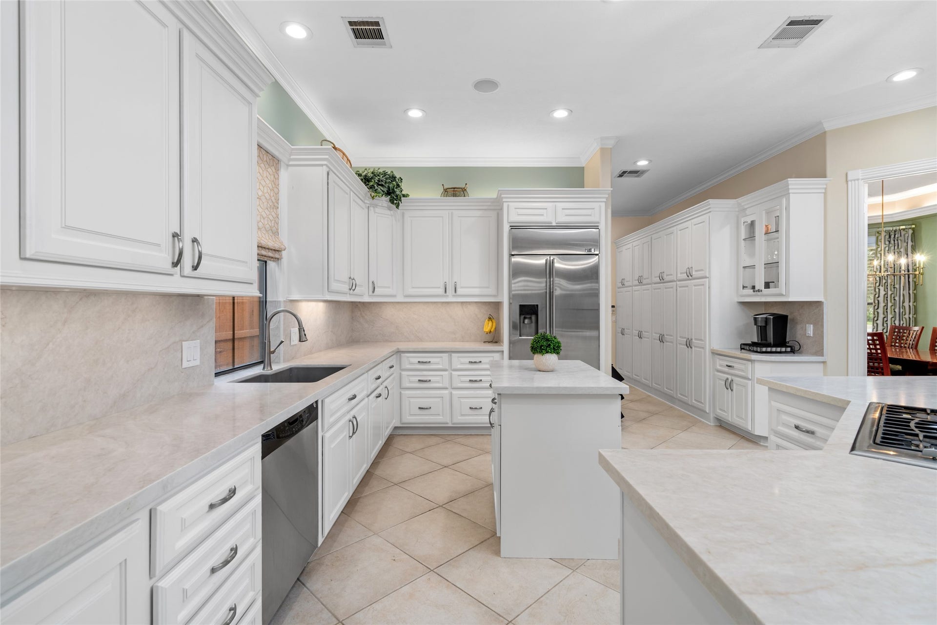4502 Merrie Lane, Bellaire, TX 77401