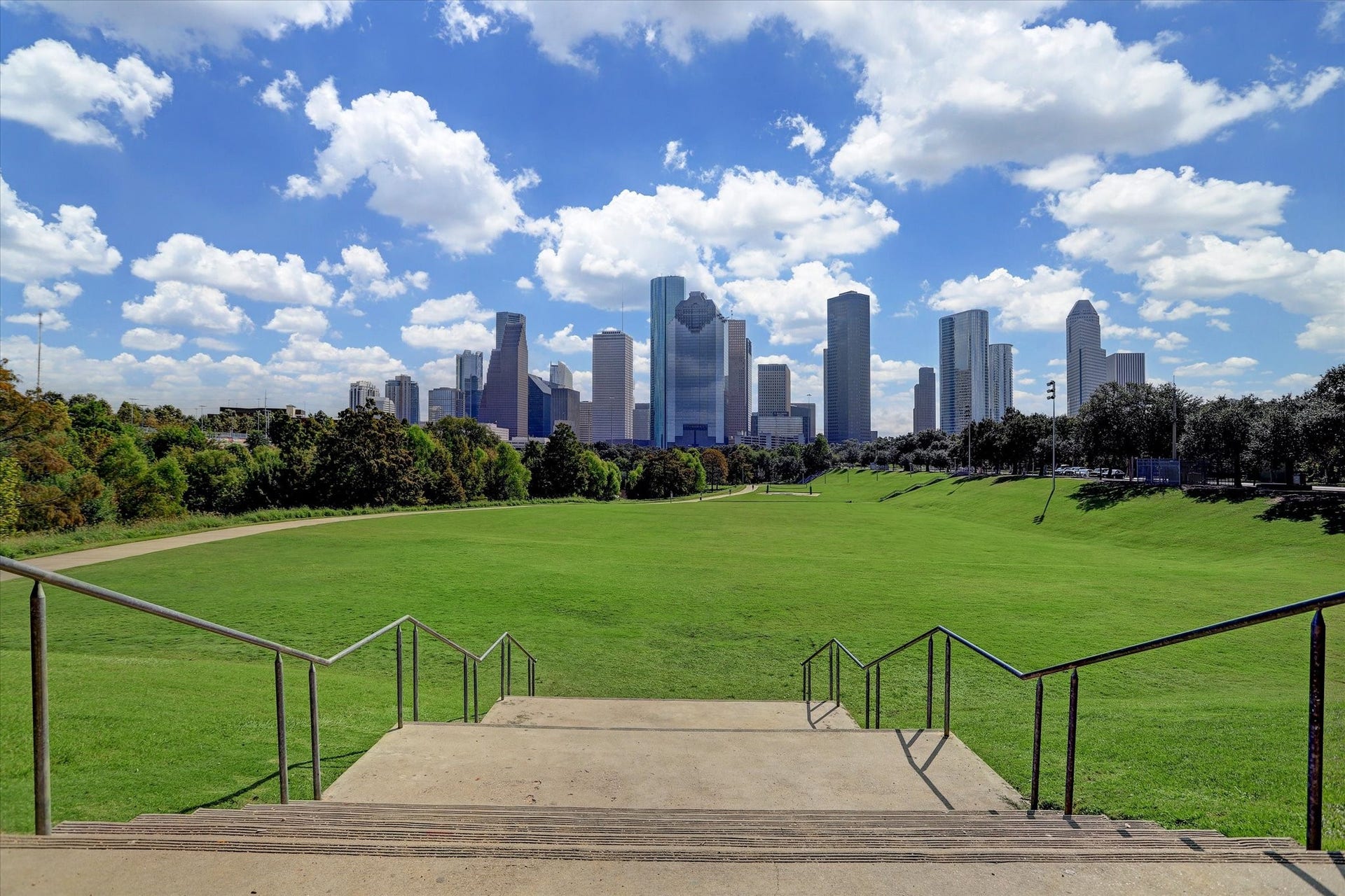 1008 Marconi Street, #A, Houston, TX 77019 Welcome home to sought-after Montrose!