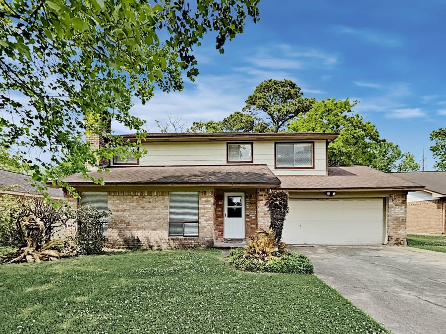 Property photo for 5303 Enchanted Mist Drive, Humble, TX
