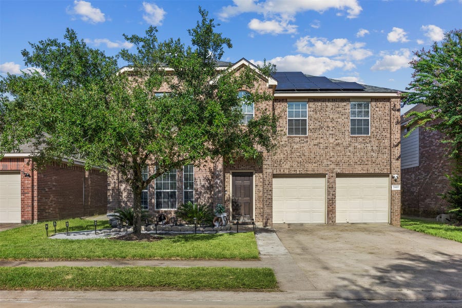 Property photo for 24415 Lakecrest Bend Drive, Katy, TX