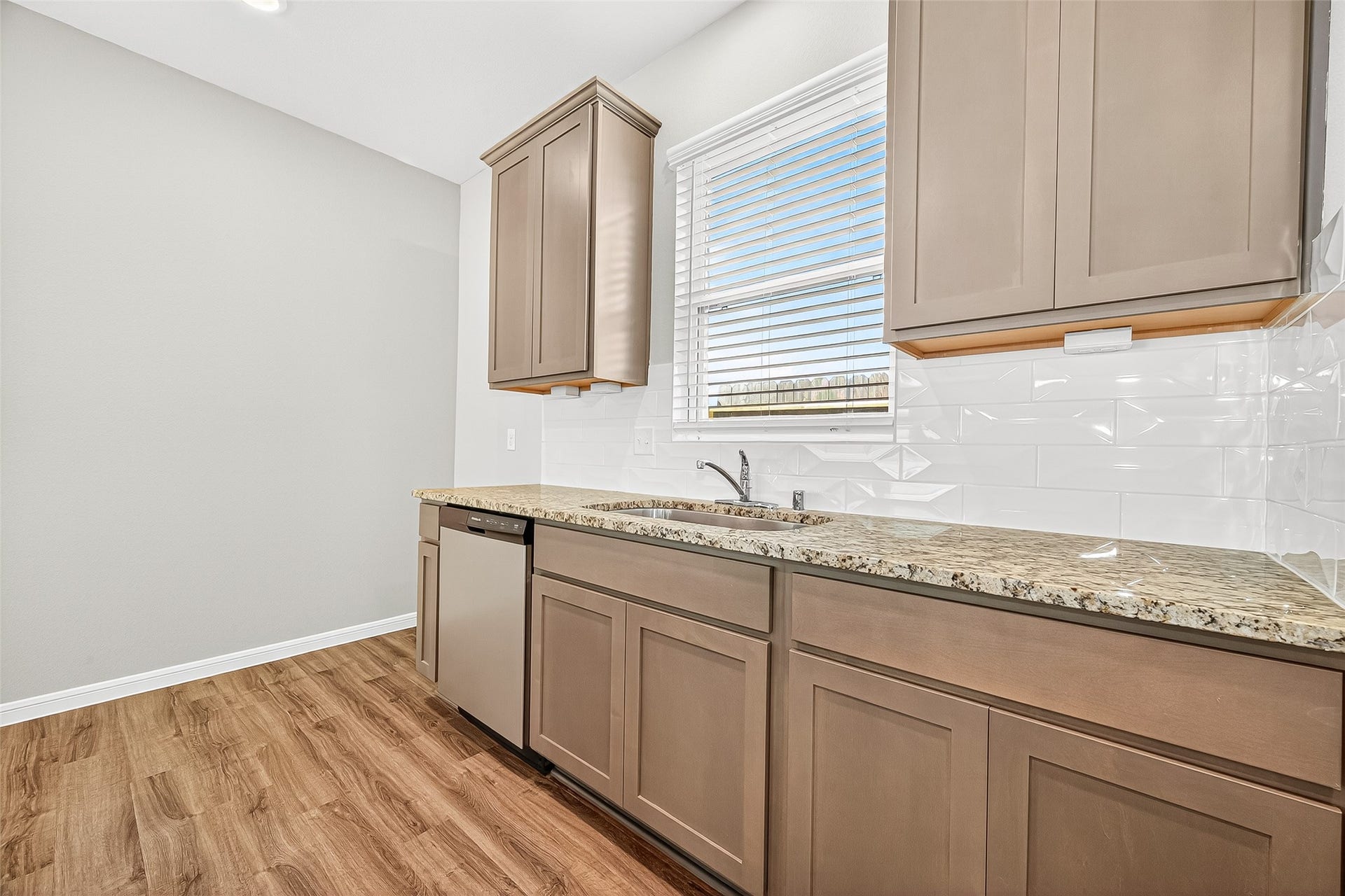 9987 Enclave Grove Street, Willis, TX 77318 9987 Enclave Grove Street, Willis, TX 77318