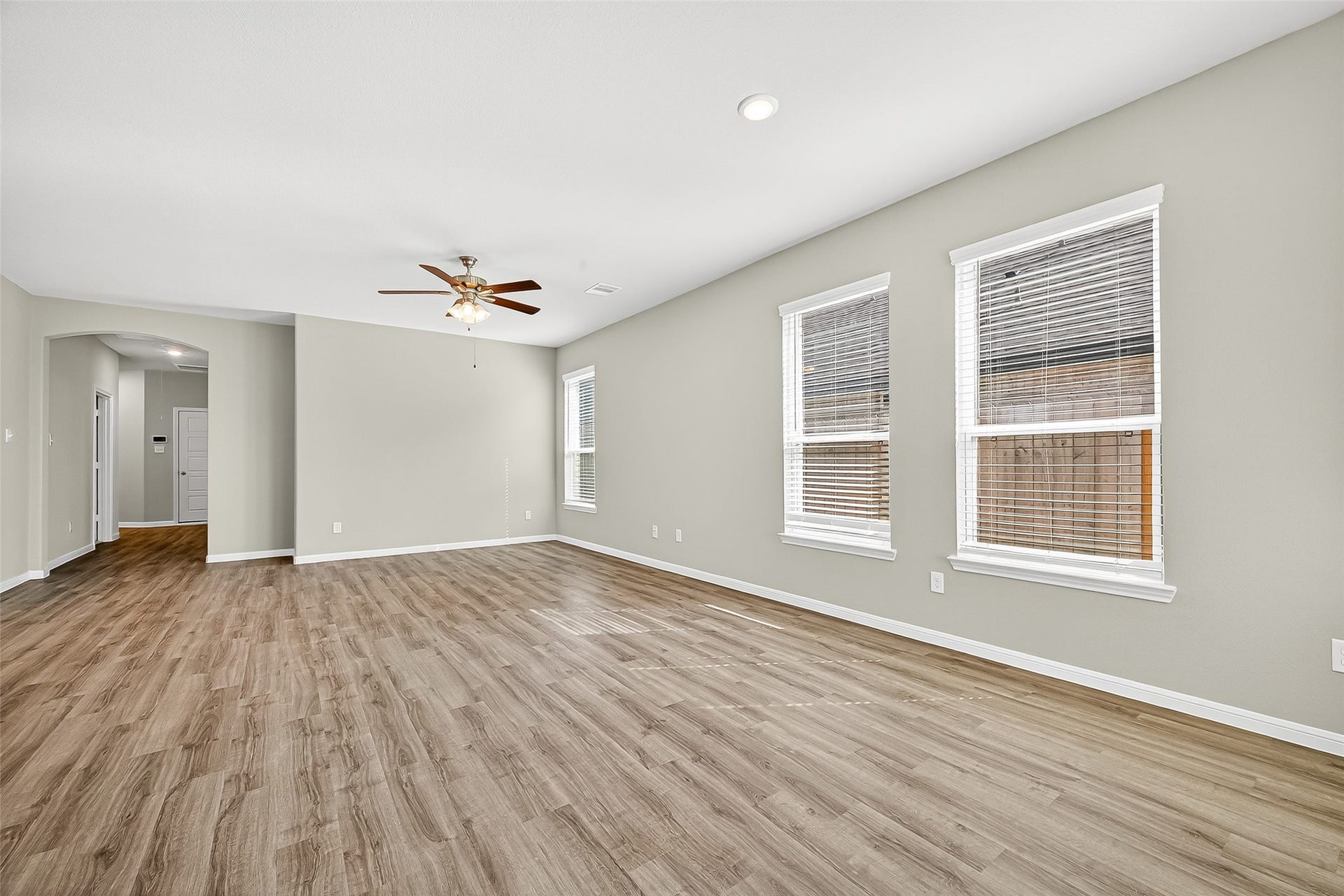 9987 Enclave Grove Street, Willis, TX 77318 9987 Enclave Grove Street, Willis, TX 77318