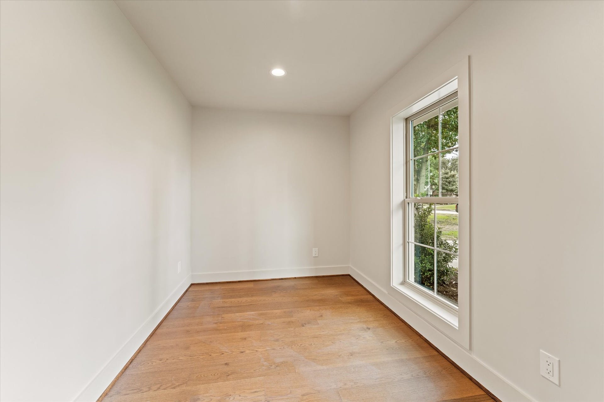 1116 Cheshire Lane, Houston, TX 77018