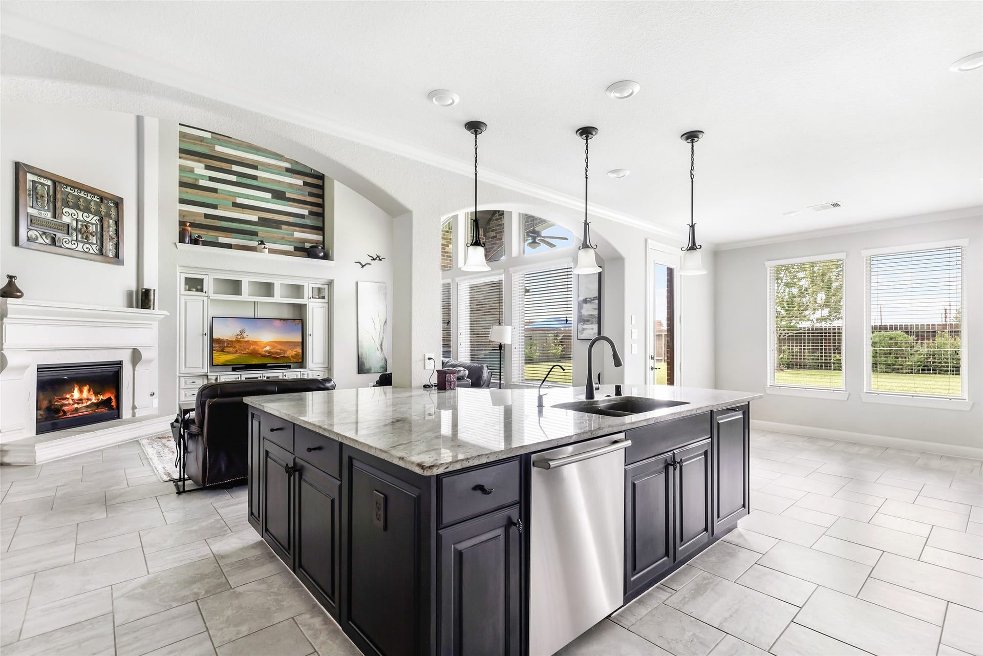 18931 Wild Thornberry Drive, Tomball, TX 77377 18931 Wild Thornberry Drive, Tomball, TX 77377