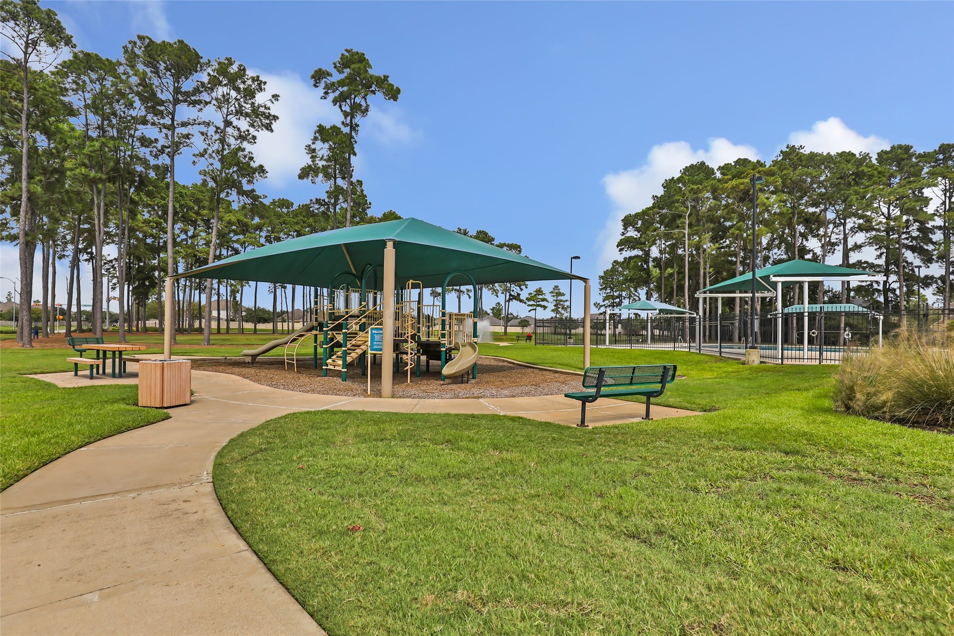 18931 Wild Thornberry Drive, Tomball, TX 77377 18931 Wild Thornberry Drive, Tomball, TX 77377
