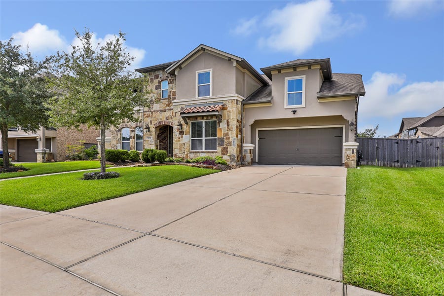Property photo for 18931 Wild Thornberry Drive, Tomball, TX