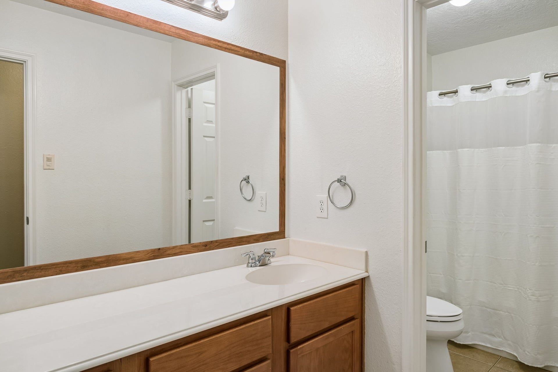 7603 Timber Switch Road, Cleveland, TX 77328 7603 Timber Switch Road, Cleveland, TX 77328
