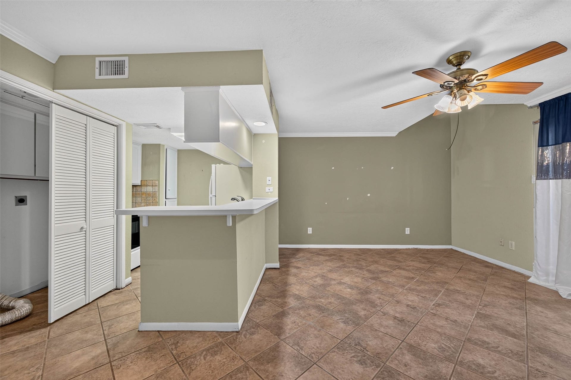 1900 Bay Area Boulevard, #160, Houston, TX 77058