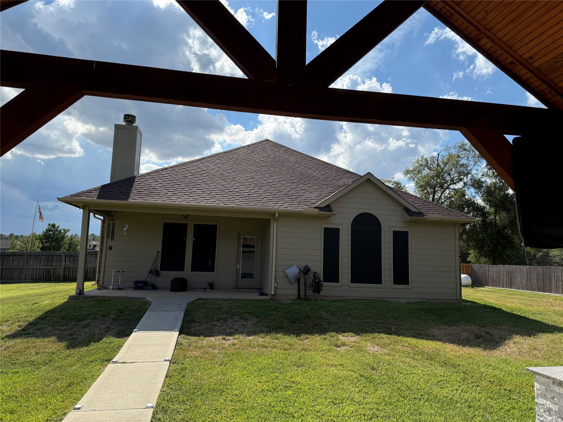 9255 SILVER BACK TRAIL, Conroe, TX 77303 9255 SILVER BACK TRAIL, Conroe, TX 77303