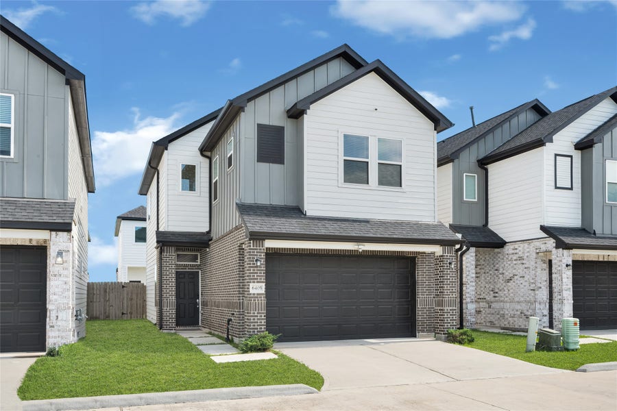 Property photo for 6405 Leopold Star Lane, Houston, TX