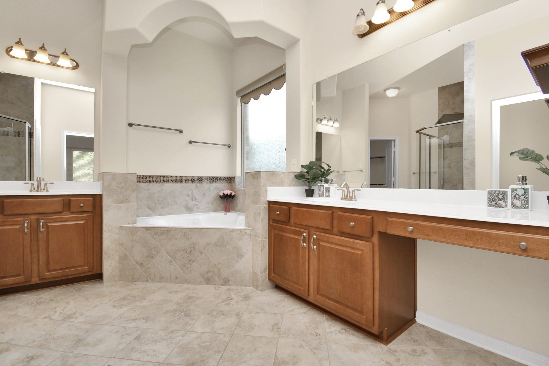 1122 Boxwood Place, Friendswood, TX 77546 1122 Boxwood Place, Friendswood, TX 77546