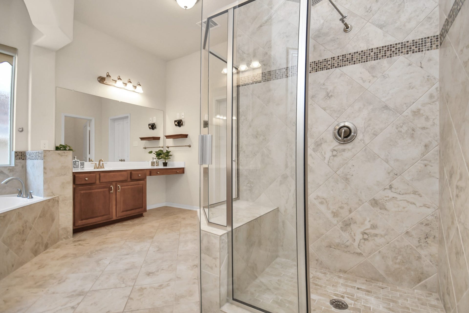 1122 Boxwood Place, Friendswood, TX 77546 1122 Boxwood Place, Friendswood, TX 77546