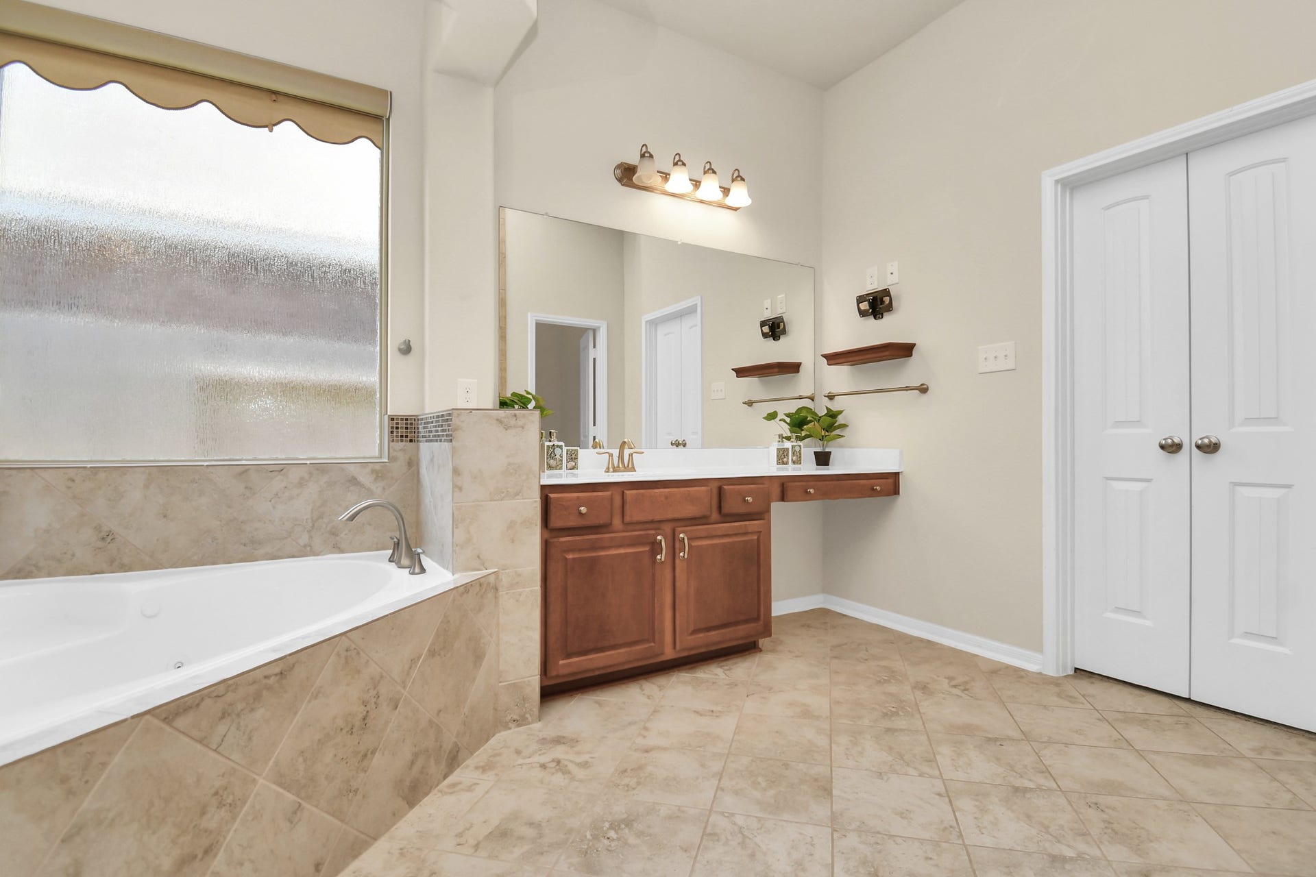 1122 Boxwood Place, Friendswood, TX 77546 1122 Boxwood Place, Friendswood, TX 77546