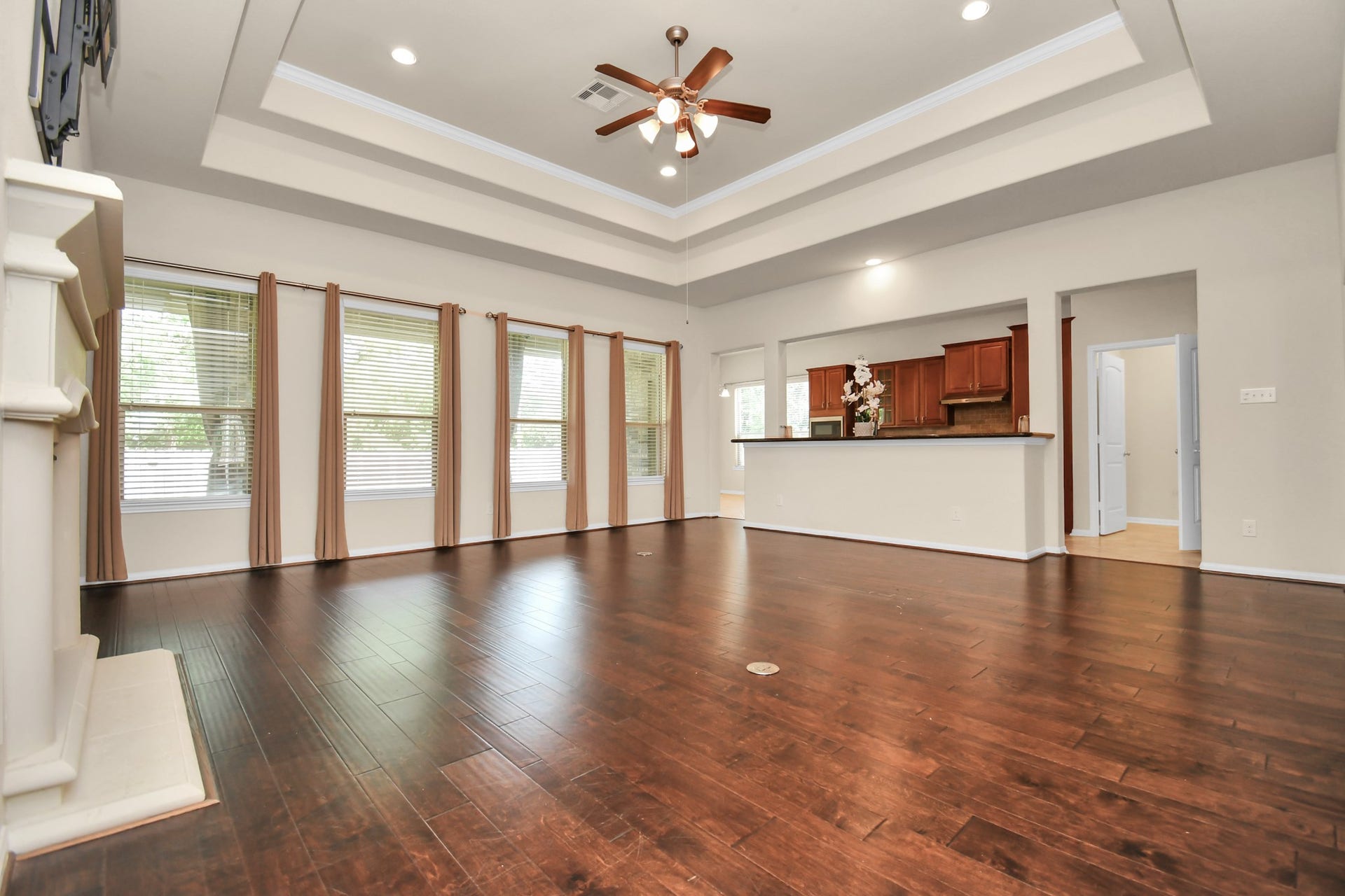 1122 Boxwood Place, Friendswood, TX 77546 1122 Boxwood Place, Friendswood, TX 77546