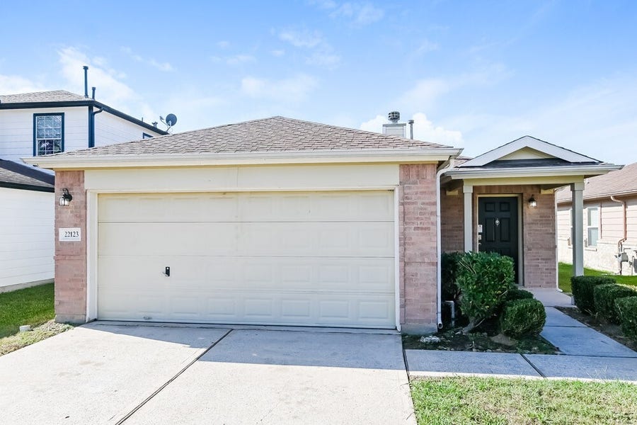 Property photo for 22123 Greengate Drive, Spring, TX