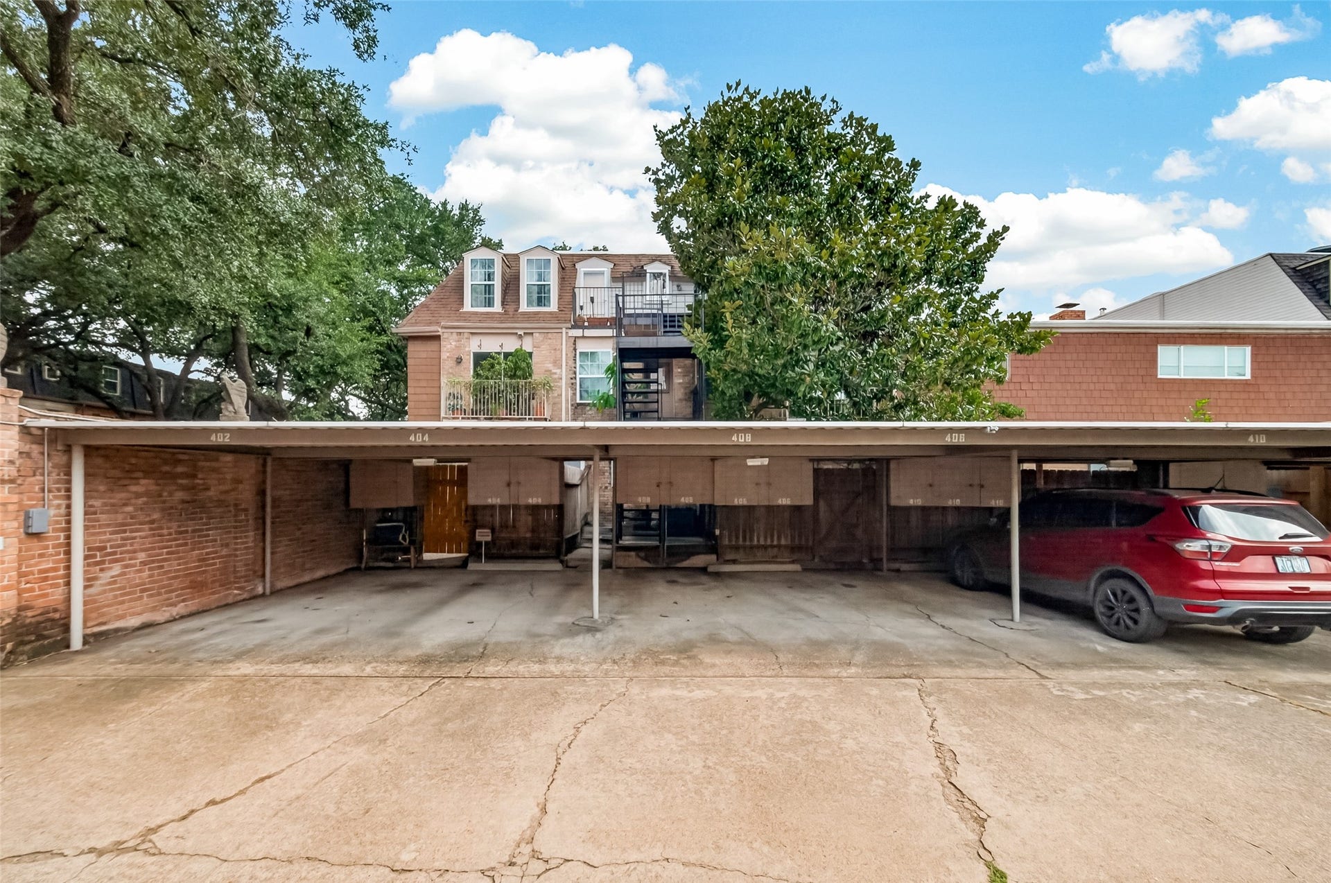 408 N Post Oak Lane, #408, Houston, TX 77024