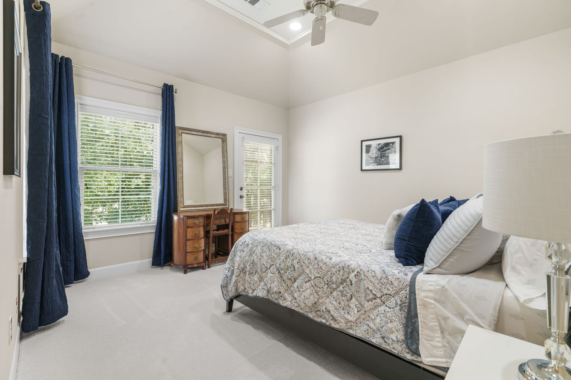 186 Sentinel Point Court, The Woodlands, TX 77382 186 Sentinel Point Court, The Woodlands, TX 77382