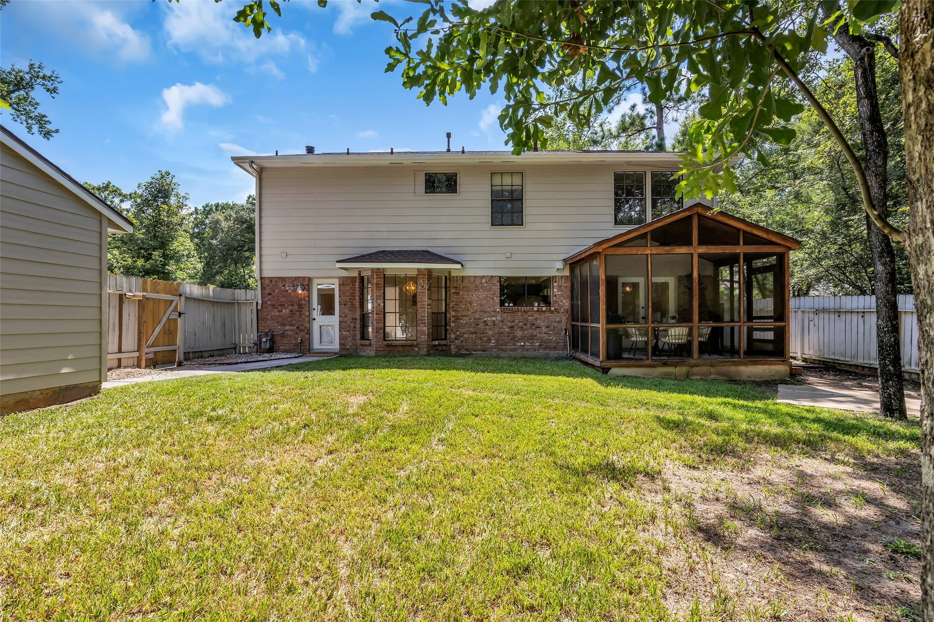 Peaceful backyard backing to a wooded greenbelt with no rear neighbors.