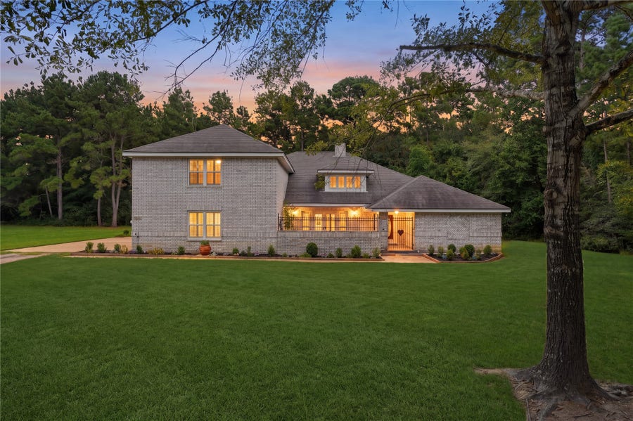 Property photo for 28710 Sapphire Circle, Magnolia, TX