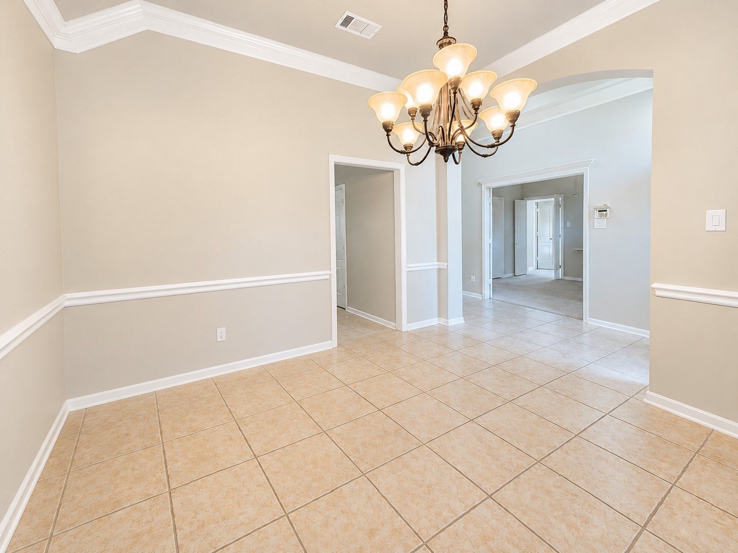 519 Oleander Street, Lake Jackson, TX 77566 FORMAL DINING ROOM