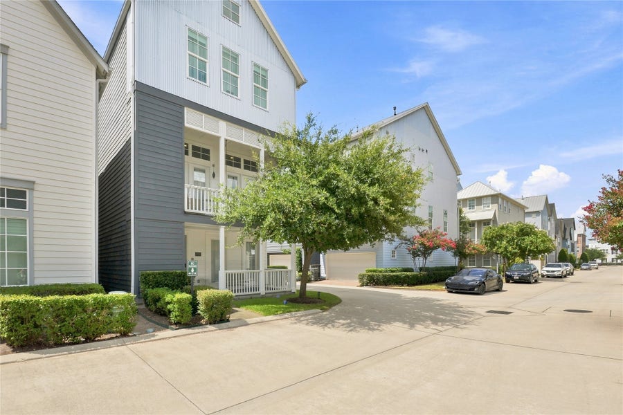 Property photo for 8653 Green Kolbe Lane, Houston, TX